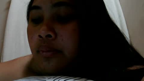 Snapshot of ully945714 chatting on June 22, 7:49 am ully945714 online show from June 22, 7:49 am