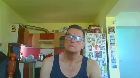ulmeni4 online show from April 27, 10:24 am