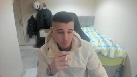 Snapshot of ulxer chatting on January 16, 5:28 pm hi im mike tyson - online show from January 16, 5:28 pm