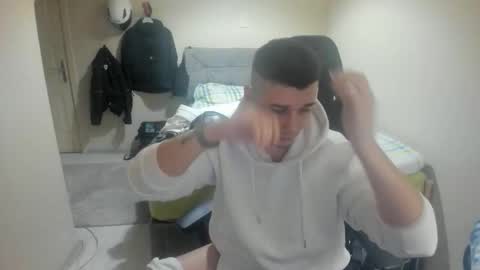 Snapshot of ulxer chatting on January 31, 7:11 pm hi im mike tyson - online show from January 31, 7:11 pm