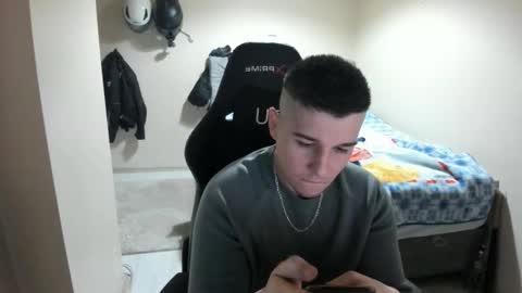 Snapshot of ulxer chatting on February 5, 8:02 pm hi im mike tyson - online show from February 5, 8:02 pm