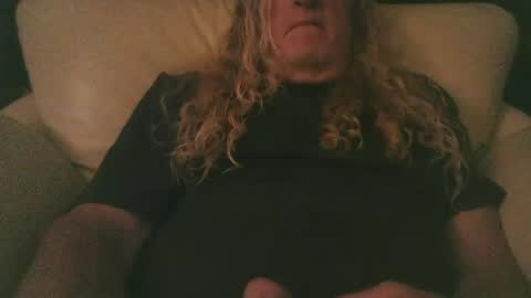 umbrado online show from June 27, 11:04 am
