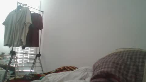 Snapshot of umdenny chatting on April 6, 11:05 pm Dennythetruth online show from April 6, 11:05 pm