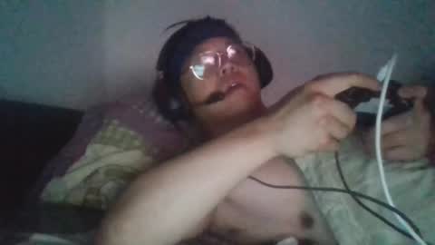 Snapshot of umdenny chatting on April 19, 8:46 am Dennythetruth online show from April 19, 8:46 am