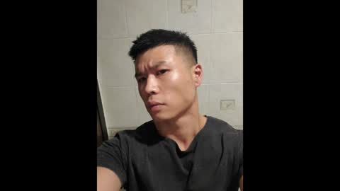 Snapshot of umdenny chatting on May 23, 7:02 am Dennythetruth online show from May 23, 7:02 am
