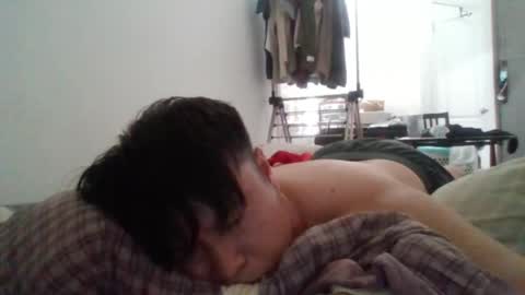 Snapshot of umdenny chatting on June 3, 1:08 am Dennythetruth online show from June 3, 1:08 am