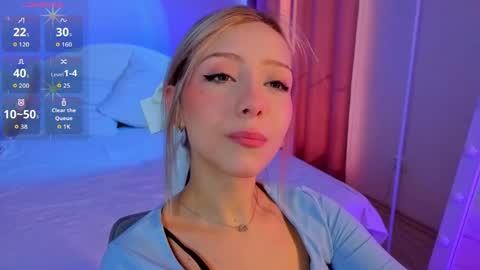 umpa_lummpa_ online show from April 18, 2:59 am