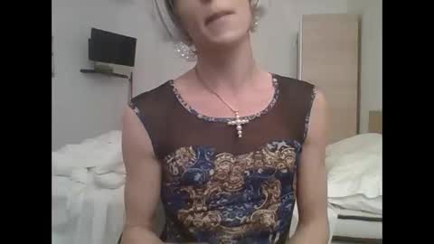 unadiosa online show from February 5, 8:52 am