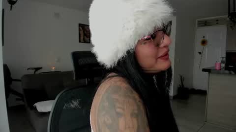 Snapshot of unatatuada chatting on June 10, 6:40 pm Franchesca online show from June 10, 6:40 pm