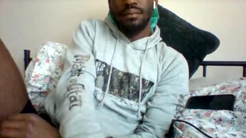 Snapshot of uncircumcise30 chatting on March 17, 6:00 pm uncircumcise30 online show from March 17, 6:00 pm