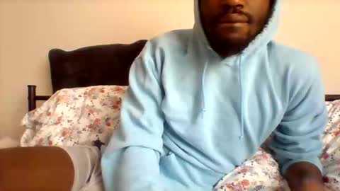 Snapshot of uncircumcise30 chatting on March 21, 1:37 pm uncircumcise30 online show from March 21, 1:37 pm