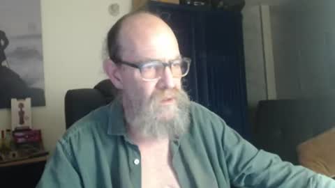 Snapshot of uncle_hottiecb chatting on July 12, 5:20 am Uncle Hottie online show from July 12, 5:20 am