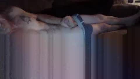 uncut4urbutt online show from April 1, 11:22 am