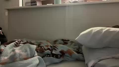 uncutbeard129840 online show from October 11, 3:50 am