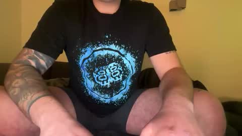 Snapshot of uncutedaustria chatting on January 7, 2:36 am Tom online show from January 7, 2:36 am