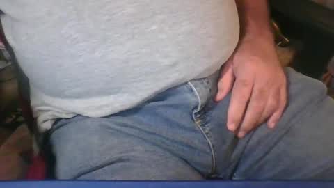 Snapshot of uncutmike7x5 chatting on October 5, 6:28 pm uncutmike7x5 online show from October 5, 6:28 pm