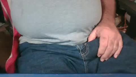 Snapshot of uncutmike7x5 chatting on November 1, 1:13 pm uncutmike7x5 online show from November 1, 1:13 pm