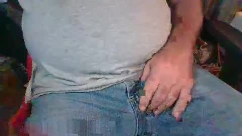 Snapshot of uncutmike7x5 chatting on November 4, 5:56 pm uncutmike7x5 online show from November 4, 5:56 pm