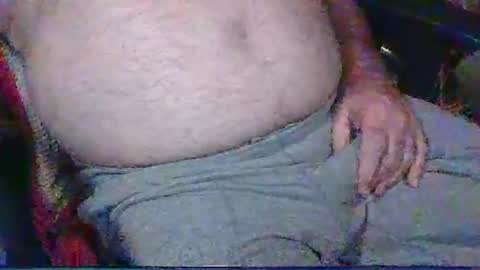 Snapshot of uncutmike7x5 chatting on November 11, 3:06 am uncutmike7x5 online show from November 11, 3:06 am