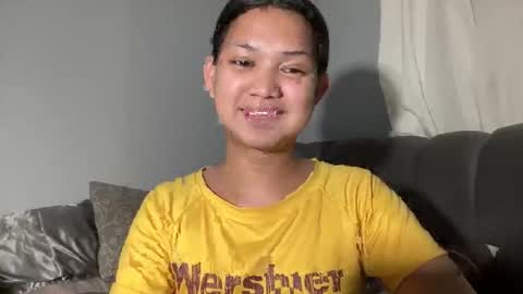 Lily online show from May 16, 1:32 pm