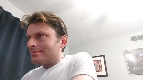 Snapshot of undress_me_ chatting on December 2, 1:03 am undress me online show from December 2, 1:03 am