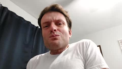 Snapshot of undress_me_ chatting on January 29, 10:32 pm undress me online show from January 29, 10:32 pm