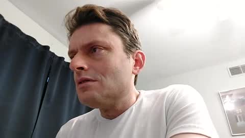 Snapshot of undress_me_ chatting on March 6, 11:36 am undress me online show from March 6, 11:36 am