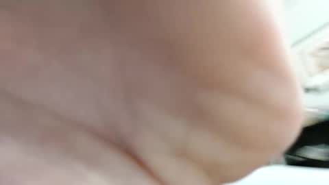Snapshot of undress_me_ chatting on April 18, 10:54 pm undress me online show from April 18, 10:54 pm
