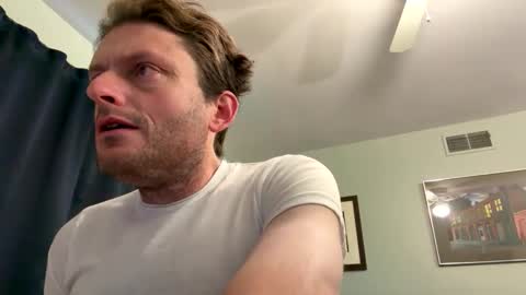 Snapshot of undress_me_ chatting on June 4, 11:38 am undress me online show from June 4, 11:38 am