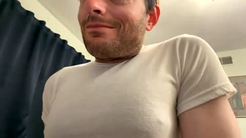 Snapshot of undress_me_ chatting on June 22, 2:02 am undress me online show from June 22, 2:02 am