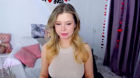 Alice online show from March 8, 3:54 am