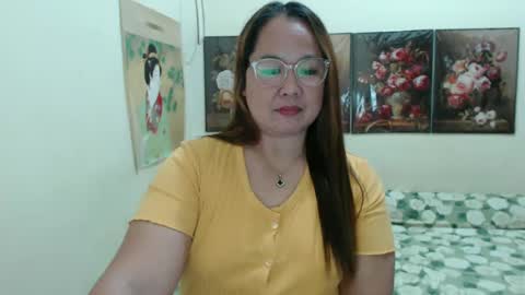 Roxanne online show from March 3, 2:15 pm