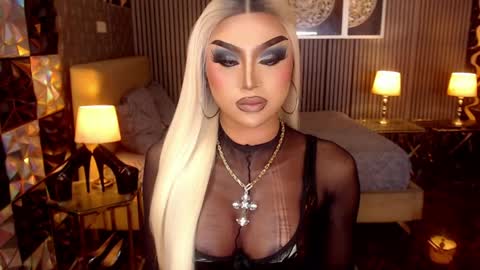 BRIANNA online show from April 17, 10:13 pm