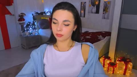 Patricia online show from December 25, 11:31 pm