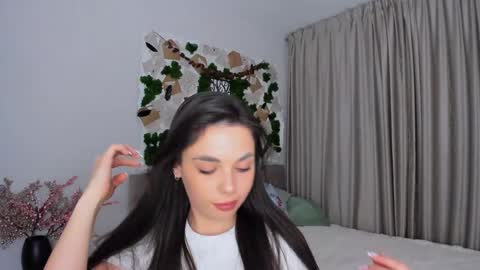 Patricia online show from January 15, 1:23 am