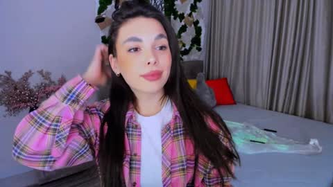 Patricia online show from February 2, 10:49 pm