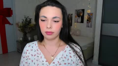 Patricia online show from February 14, 1:34 am