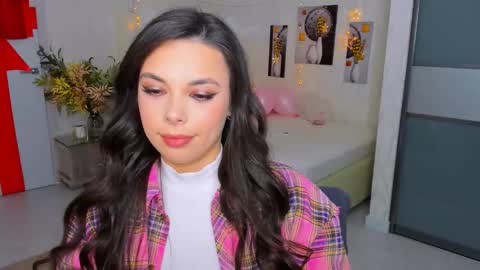 Patricia online show from February 23, 8:11 pm