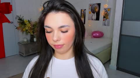 Patricia online show from March 5, 10:54 pm