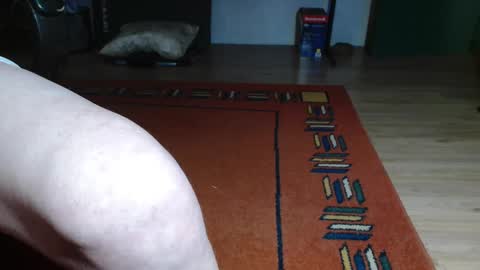 Snapshot of ungcouple21 chatting on October 26, 9:37 am ungcouple21 online show from October 26, 9:37 am