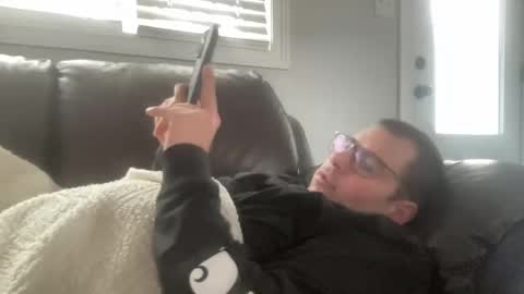 Snapshot of ungerisland chatting on December 30, 4:40 pm ungerisland online show from December 30, 4:40 pm