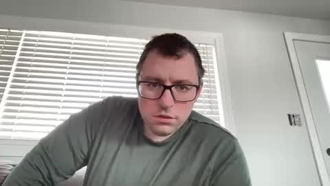 Snapshot of ungerisland chatting on February 26, 8:44 pm ungerisland online show from February 26, 8:44 pm