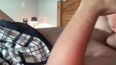 Snapshot of ungerisland chatting on October 6, 8:50 pm ungerisland online show from October 6, 8:50 pm