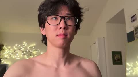 Snapshot of unhingedwang chatting on February 7, 2:15 am wang online show from February 7, 2:15 am