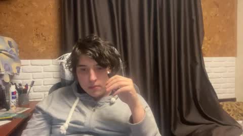 Anri online show from April 22, 9:49 pm