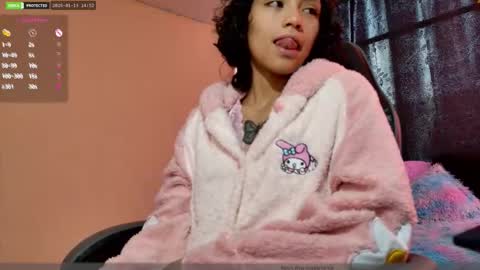 Snapshot of unicornio_sexxx chatting on January 13, 7:52 pm Unicornio online show from January 13, 7:52 pm