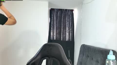 Snapshot of unicornio_sexxx chatting on April 5, 3:20 pm Unicornio online show from April 5, 3:20 pm