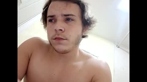 Snapshot of unknownpeopl chatting on January 28, 12:36 am unknownpeopl online show from January 28, 12:36 am