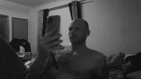 unlitimnaughty_ online show from May 2, 7:46 am