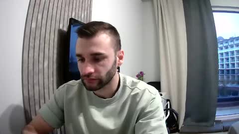 Snapshot of unnknow2024 chatting on February 27, 3:48 pm SlavaVibes online show from February 27, 3:48 pm